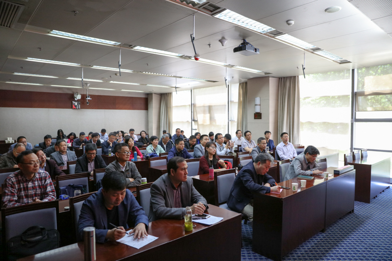 学员们认为，为期两个月的学习研修使大家更加坚定了马克思主义理想信念和社会主义政治立场；全面了解了新的历史时期下，国家的政治、经济、文化、外交等各项事业发展对高等教育事业提出的新的要求以及我国高等教育事业发展的宏观战略；充分交流了不同层次、不同类型高校在人才培养、科学研究、社会服务和文化传承等方面的创新实践；培育形成了同勉共励的同学情谊和省域内同行交流的便利渠道。